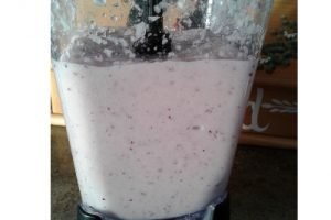 Red Puree onions in a blender